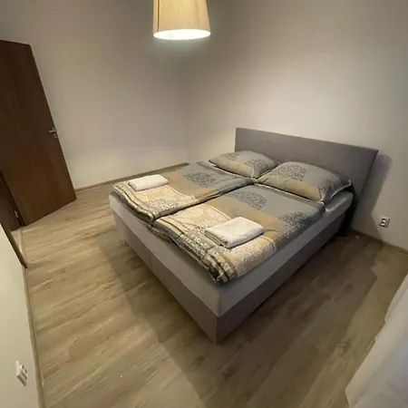 Moderny 3i S Balkonom * Stupava