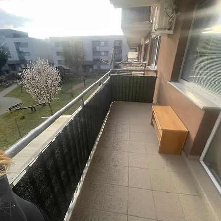 Moderny 3i S Balkonom * Stupava