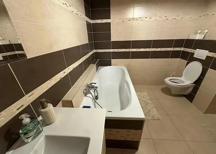 Moderny 3i S Balkonom Appartement Stupava