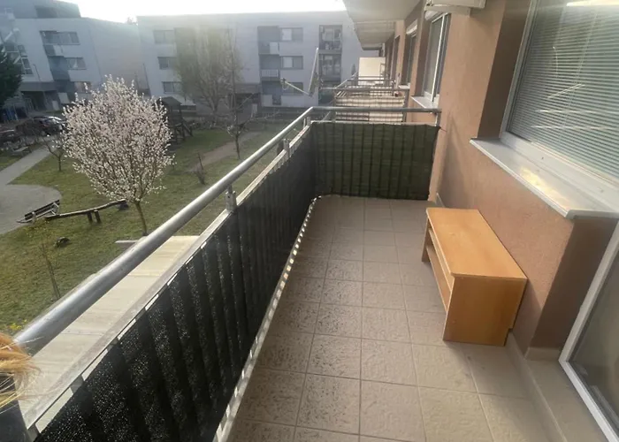 Moderny 3i S Balkonom * Stupava